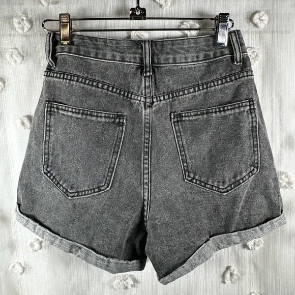 SHEIN Women’s Charcoal Distressed Jean Shorts Size XS(2) - Picture 6 of 7